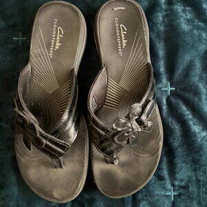 Womens Cloudsteppers Brinkley Flora Clarks Flip-Flops - Size 9